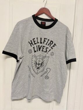 Cotton premium Grey and Black 'Hellfire Lives' Graphic Ringer men Tee size L y2k